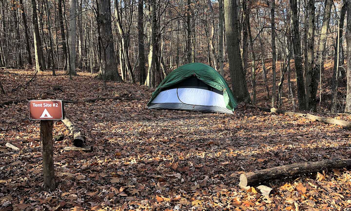 A tent at a campsite