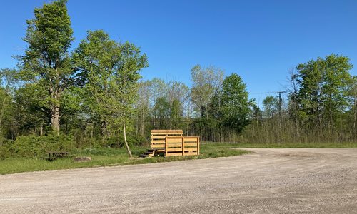 Richmond Road Horse Trailer Lot