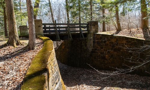 The Shelterhouse Trailhead