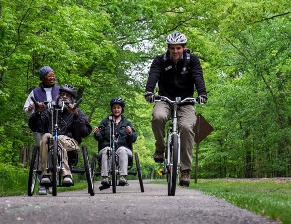 group handcycling