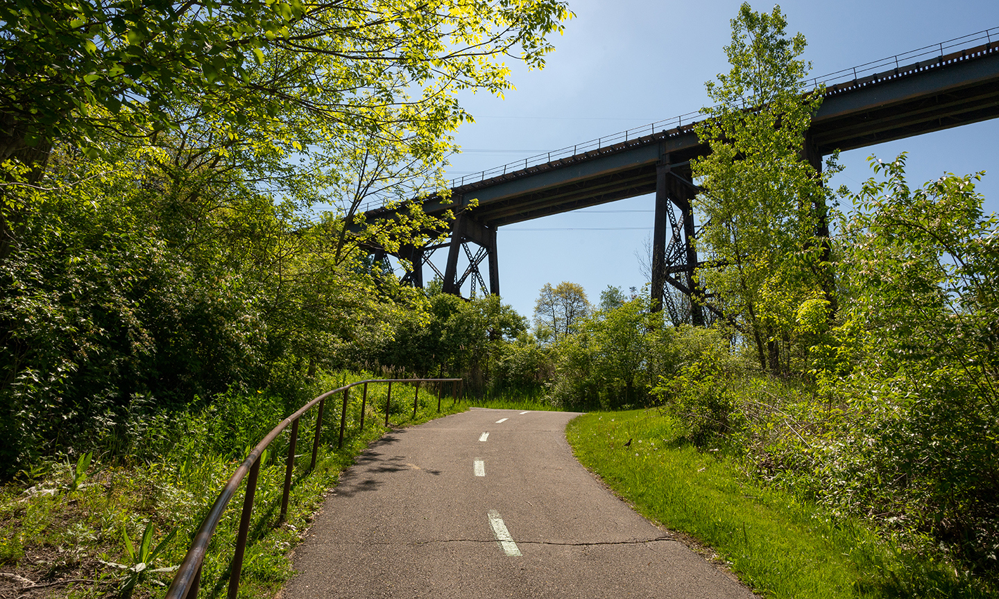 CanalWay Center Trailhead