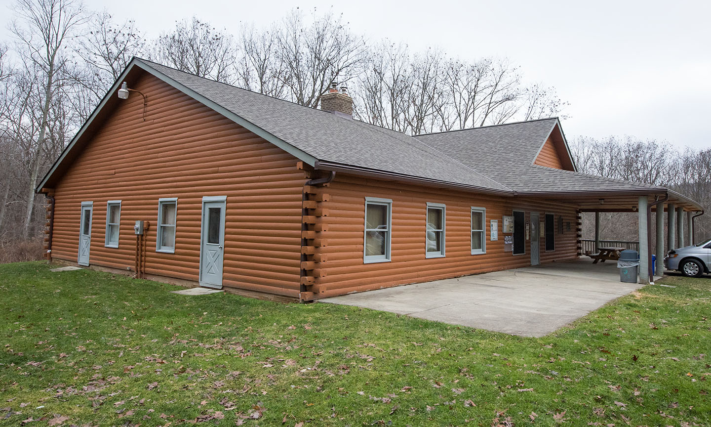 Brooklyn Exchange Cabin