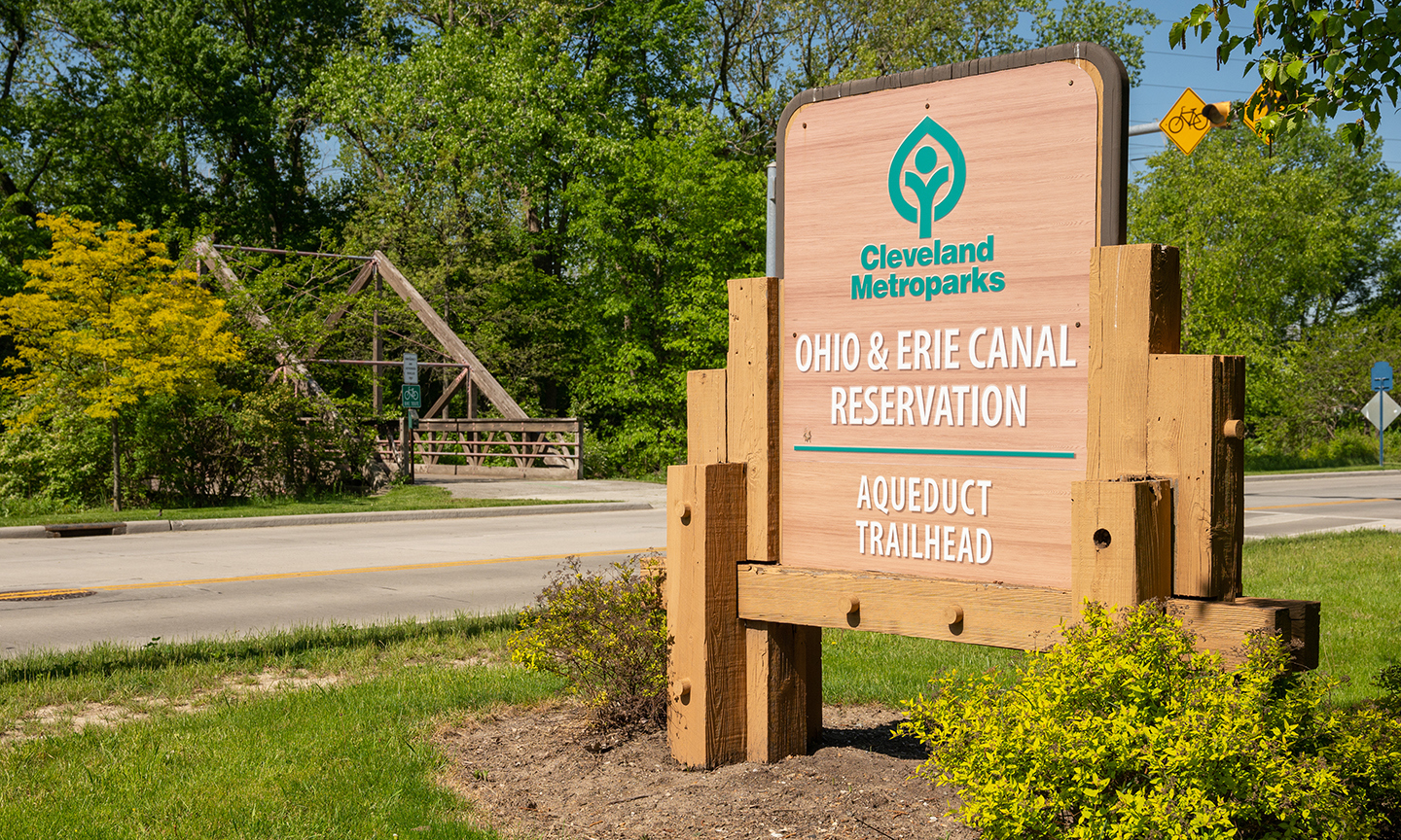 Aqueduct Gateway Trailhead